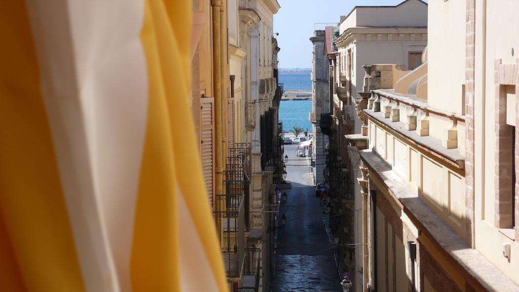 Apartamento Le Vie Di Trapani Habitación foto